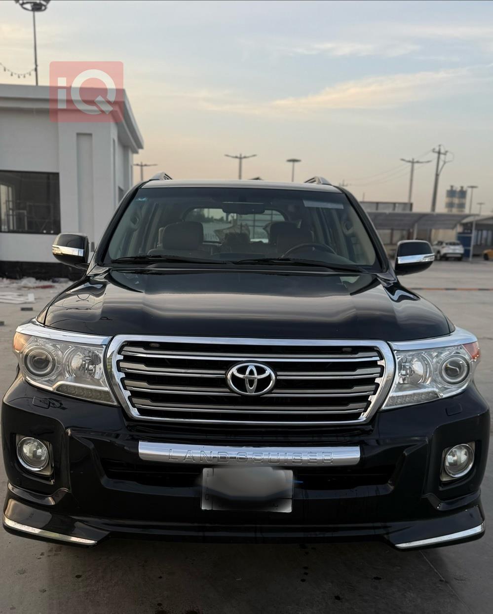 تويوتا لاندكروزر